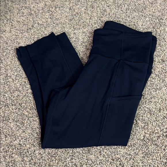 Lululemon Fast and Free Crop II 19" *Non-Reflective size 6 - Picture 1 of 6